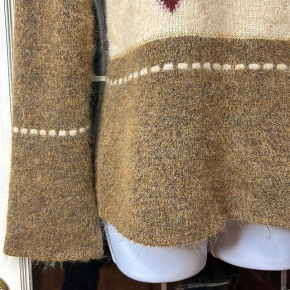 Clorinda sweater - Picture 4 of 11